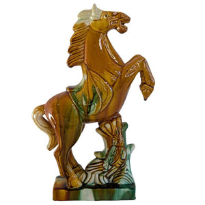 Cheval cabré en céramique – Figurine à glaçure brillante