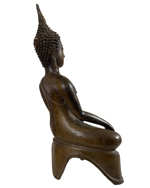 Thai bronze Buddha in classic Thai style, Bhumisparsha posture
