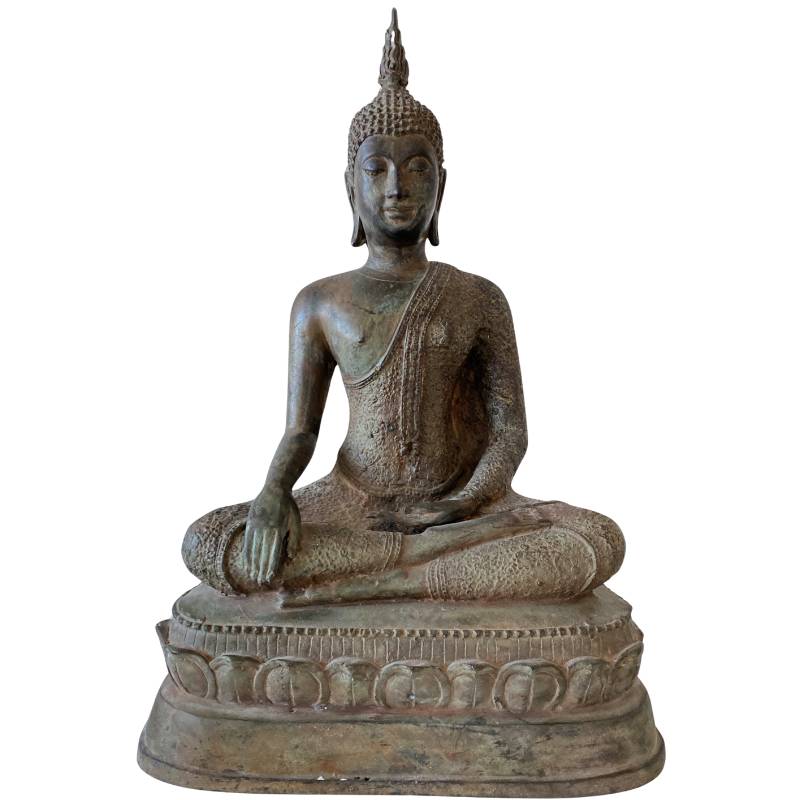 Thai Buddha statue in Ayutthaya style made of bronze