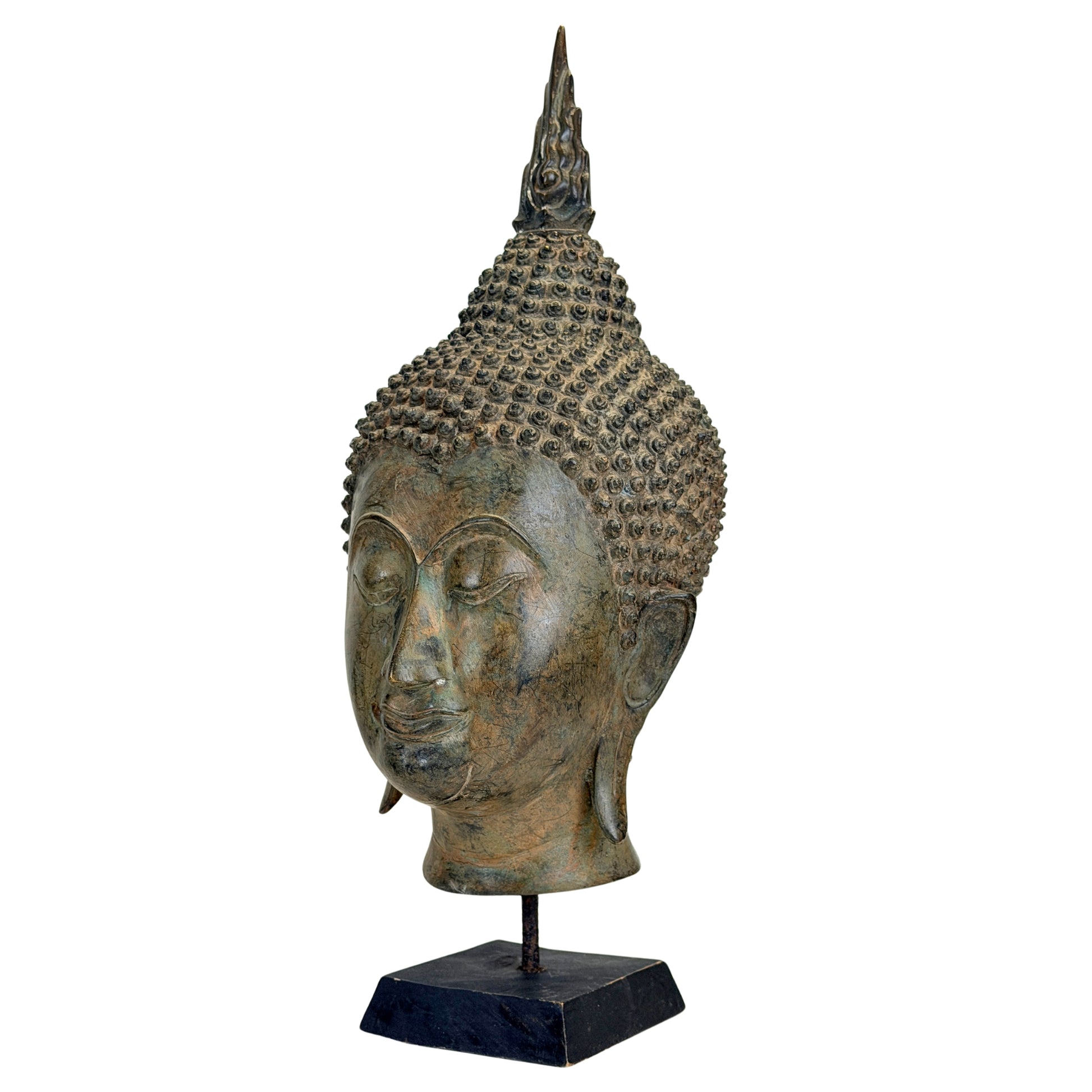 Thai Buddha head with Rattanakosin style and Ayutthaya influences