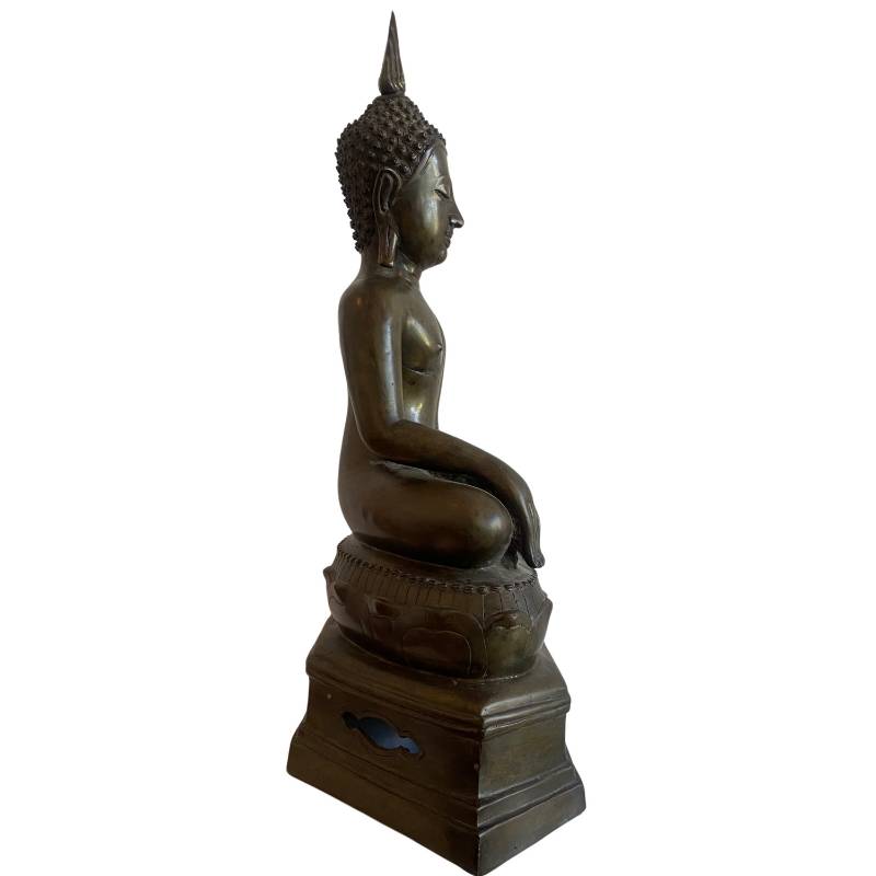 Early Rattanakosin Thai bronze Buddha in bhumisparsha mudra