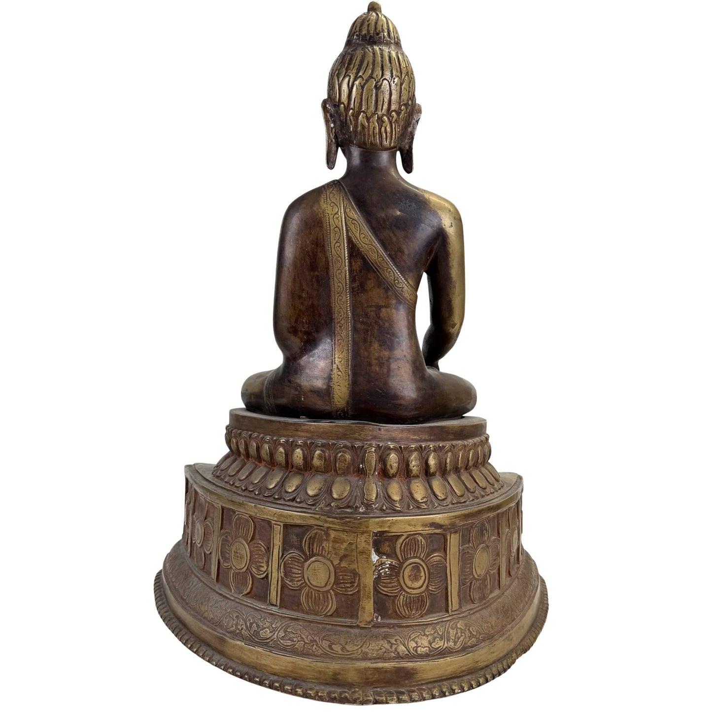 West Tibetan Buddha with hand-engraved lotus base and refined decorative details
