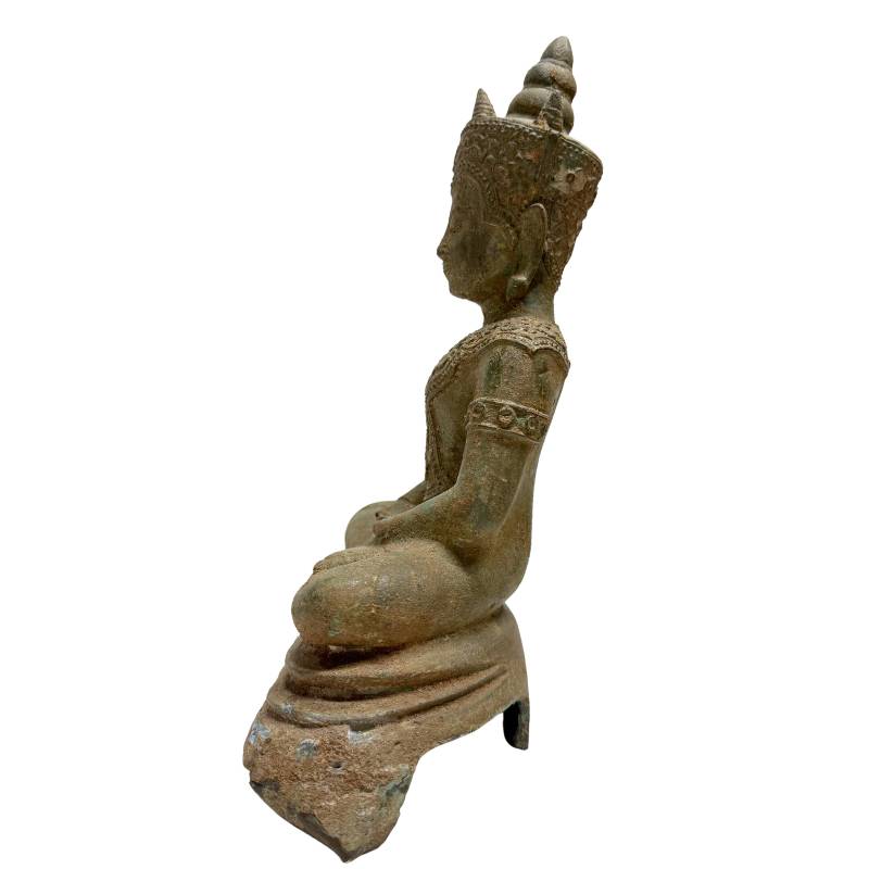 Southeast Asia Buddha statue bronze meditation style classic