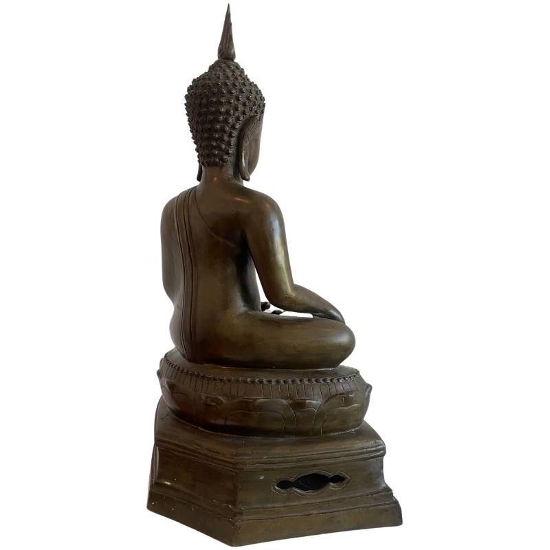 Heavy Thai bronze Buddha in bhumisparsha mudra with old patina